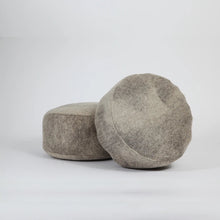 Load image into Gallery viewer, cushion-pure-sheep-wool-theresabader-futureing-wool-the_home_of_sustainable_things
