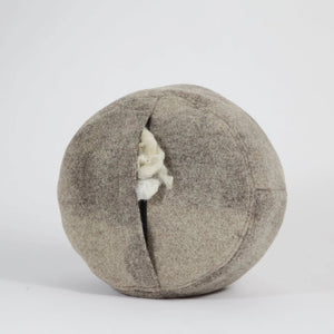 cushion-pure-sheep-wool-theresabader-futureing-wool-the_home_of_sustainable_things