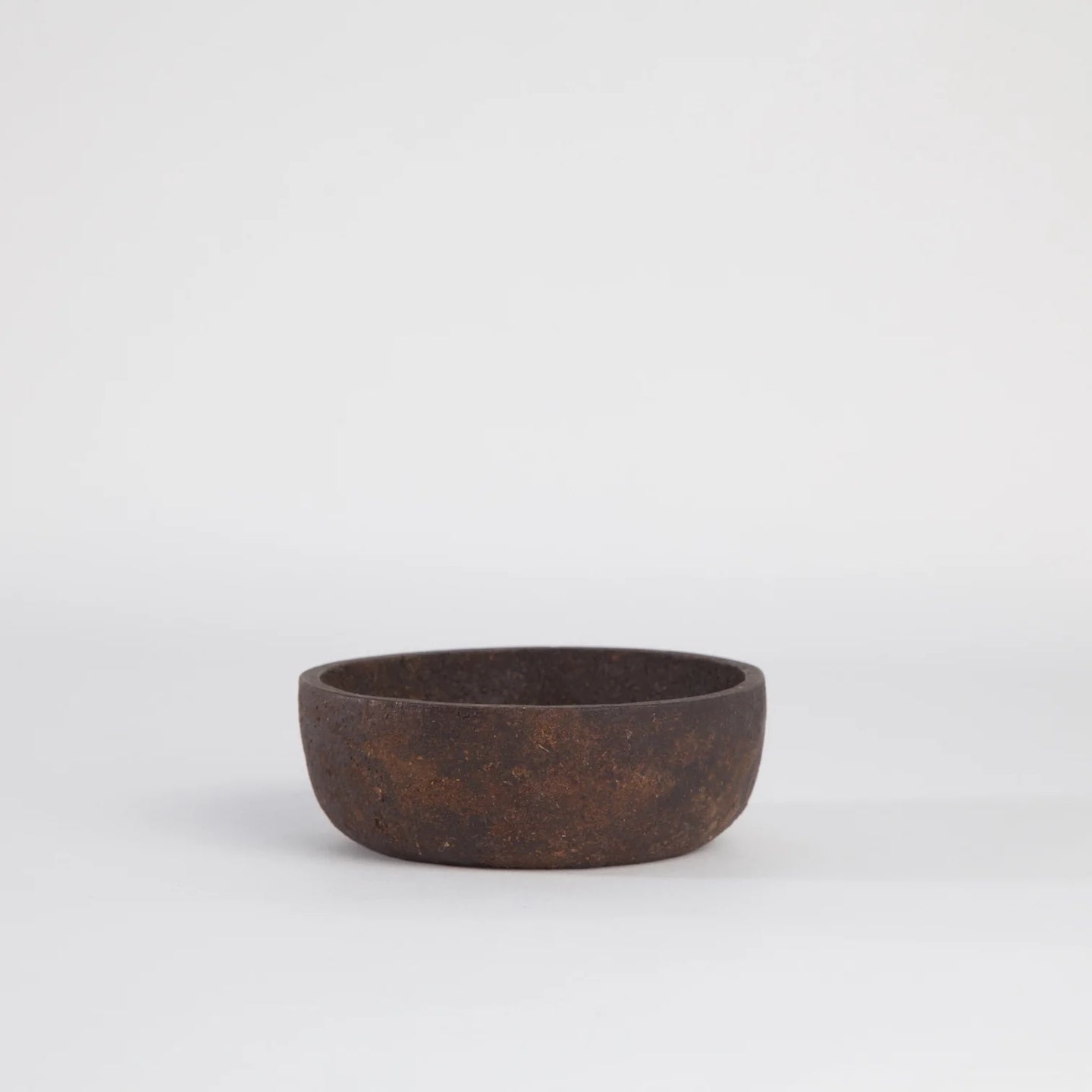 giria-bowl-tree-bark-tableware-evelina-kudabaite-the_home_of_sustainable_things
