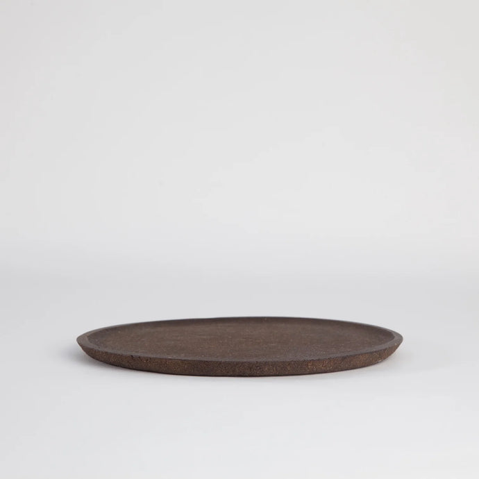 giria-large-plate-tray-tree-bark-tableware-evelina-kudabaite-the_home_of_sustainable_things