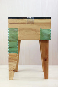 joining-bottles-side-table-wood-offcuts-plastic-bottles-micaella-pedros-the_home_of_sustainable_things_3