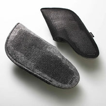 Load image into Gallery viewer, one-of-a-kind-slippers-felt-recycled-plastic-bottles-kaaita-the_home_of_sustainable_things 
