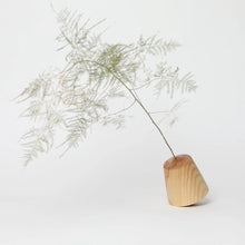 Load image into Gallery viewer, oscillating-vase-hardwood-offcuts-sophia-elouise-the_home_of_sustainable_things
